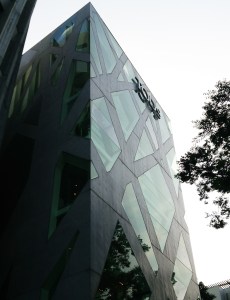 2004 - Tod’s Omotesando - Toyo Ito