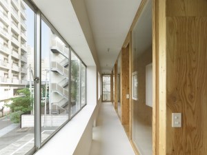 2013 - House For Seven People - Mio Tsuneyama ©Sadao Hotta